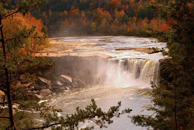 Cumberland Fallls.