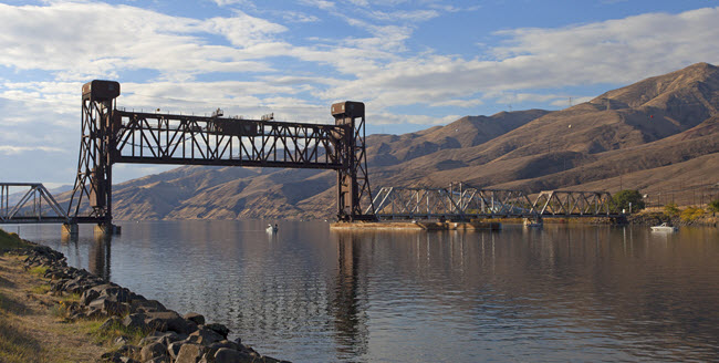 Idado Railway Bridge.